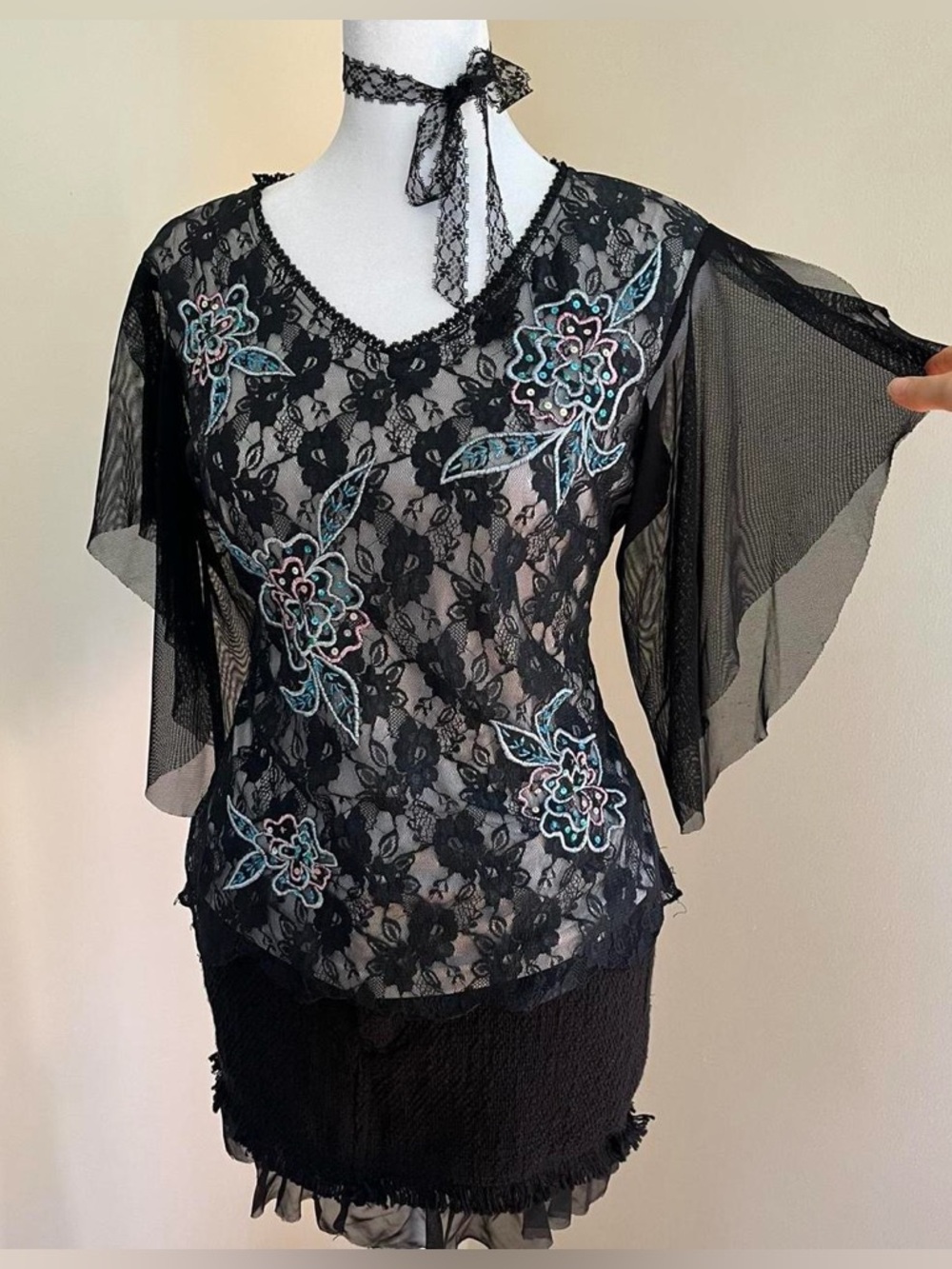Vintage Y2K fairy goth black floral lace embroidered top whimsygoth sequins S-M